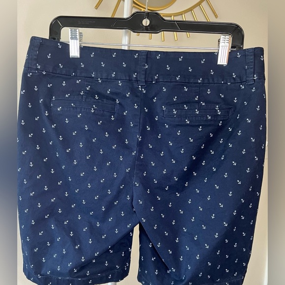 J Crew nautical Navy blue anchor cotton preppy Bermuda shorts. Size 8 - Picture 5 of 7